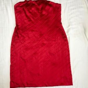 Red strapless dress with the ruffles